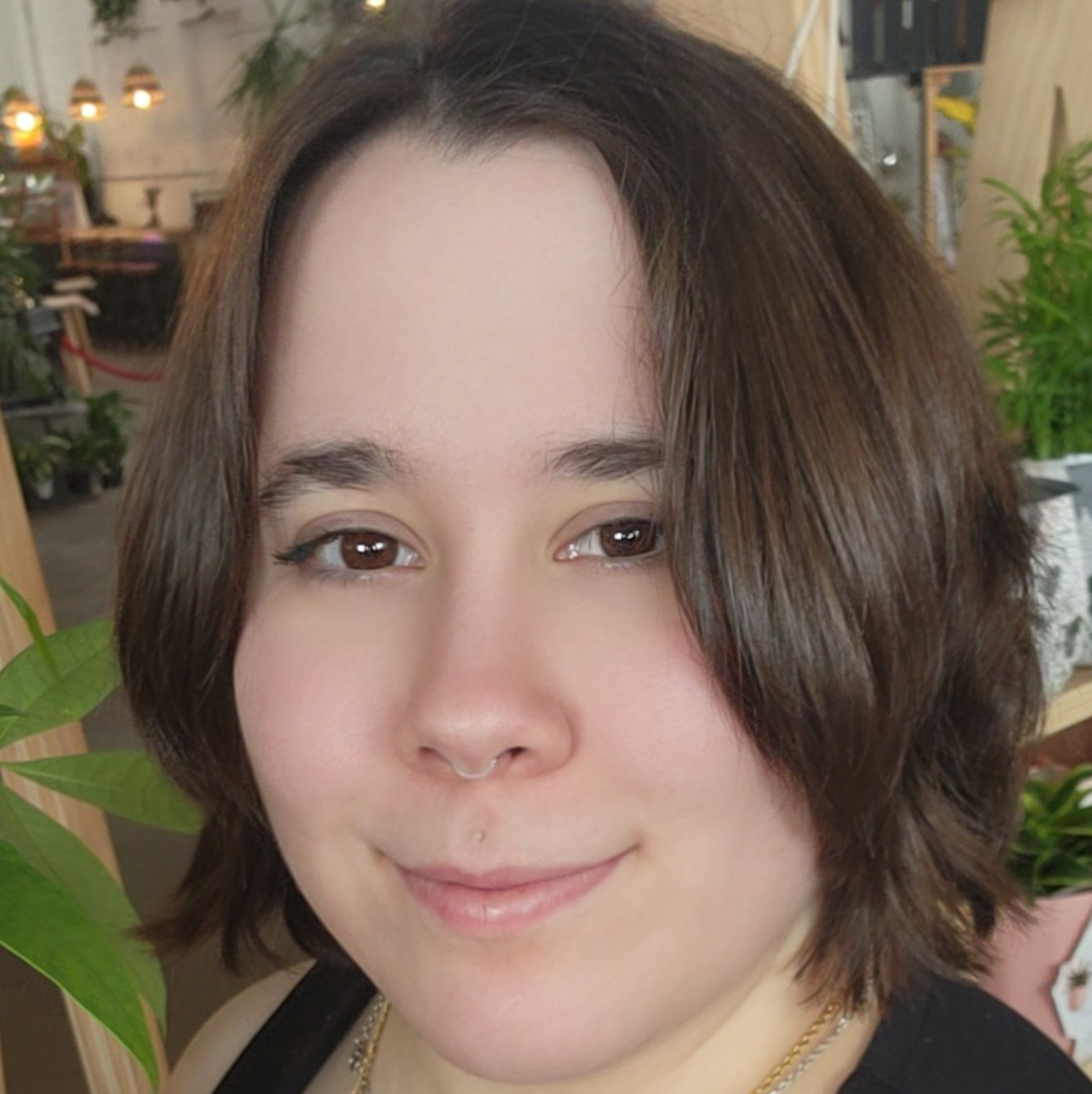Beccah (they/them)